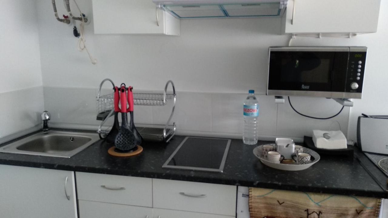 Casa Cachita 2-Confortable Estudio A Pie De Playa Estepona Luaran gambar